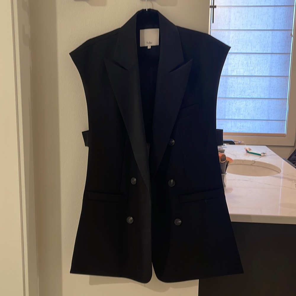 Tibi cropped back black vest